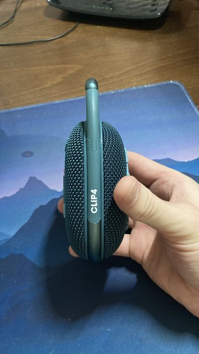 Колонка JBL Clip 4