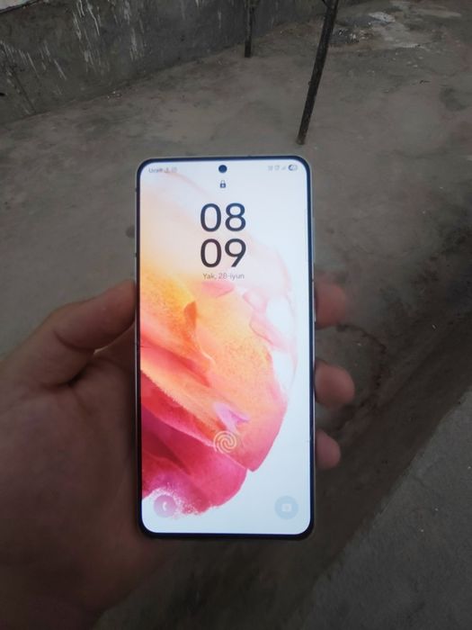 Samsung S21 5g. .