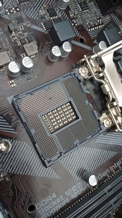 Gigabyte H470M K на запчасти