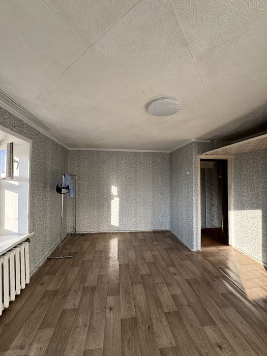 Продам квартиру проспект Республики 55
