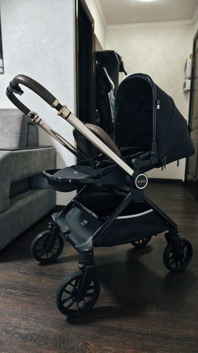 Детская коляска прогулочная Kidilo D900