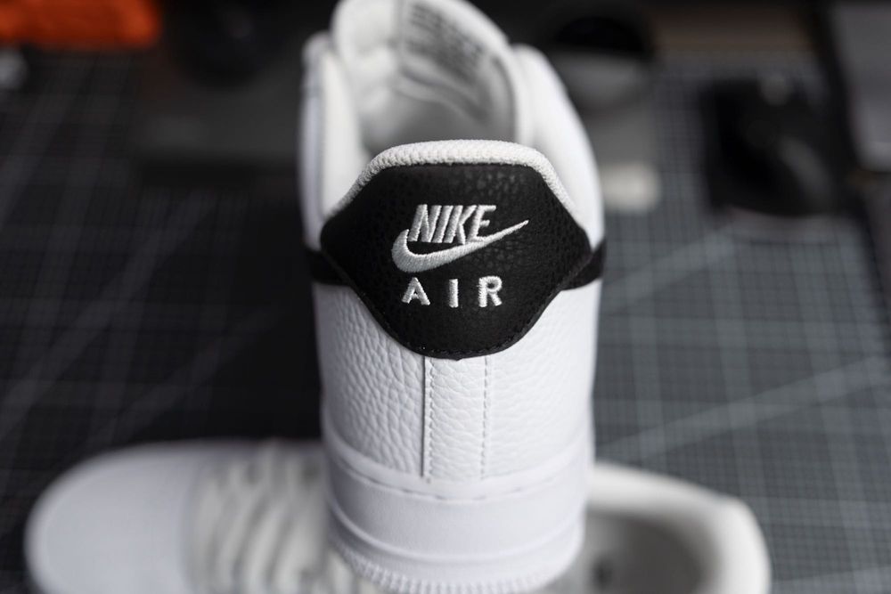 Nike Airforce 1 LV8 Чисто Нови