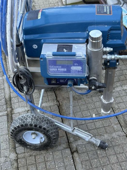 Машина за шпакловка serafimov systems