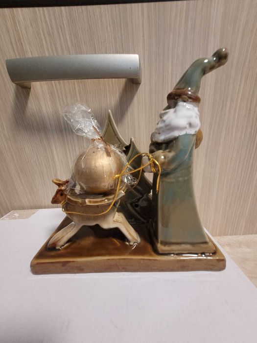 Decoratiune ceramica/portelan