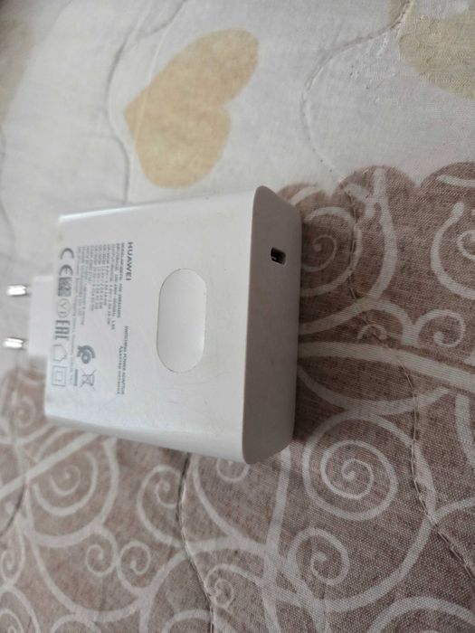Зарадно Huawei 65w
