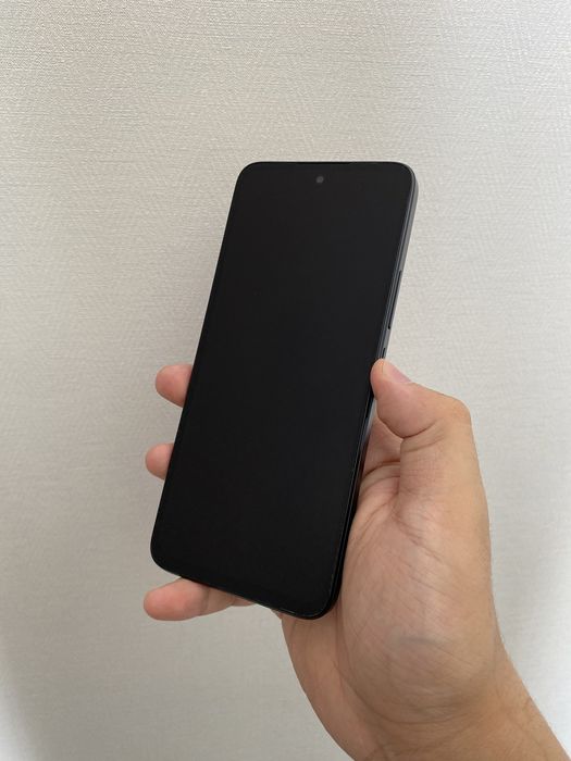 Redmi 13 256gb в черном цвете