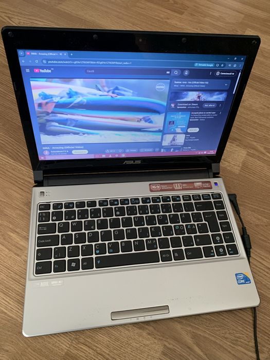 Laptop Asus Slim intel core i3,Display 12,6 inch,4gb ram,Ssd 130gb mem