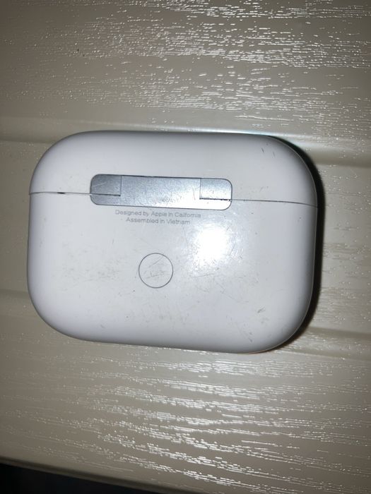 Продом кеис от airpods