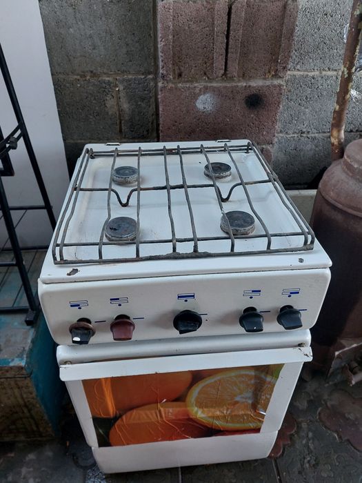 Газ плита в отличном состоянии