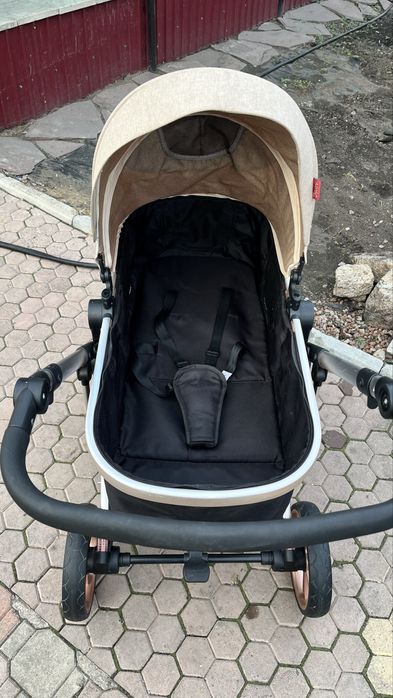 Продам детскую коляску