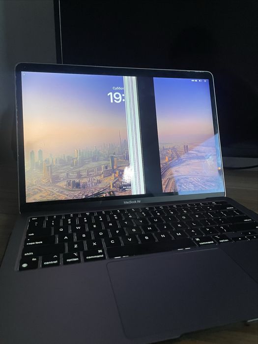 Macbook Air 13 A 2337 Model