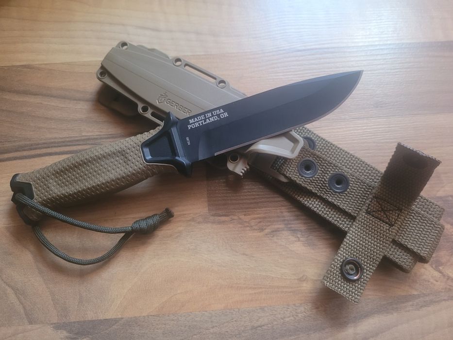 Cuțit Gerber Strongarm (coyote green)