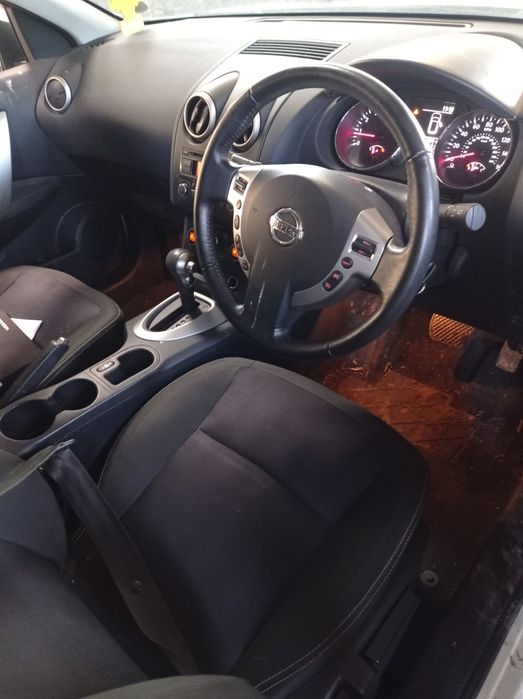 Nisan Qashqai1.6i 117 kc 2013 г