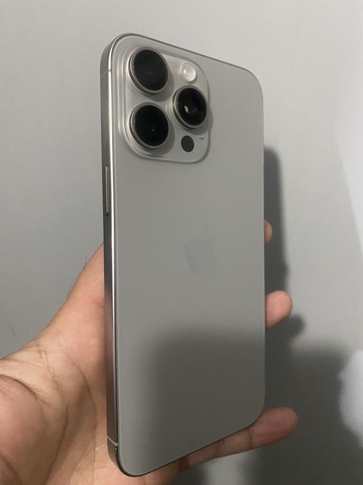 iphone 15 pro max 512GB  karopka dok