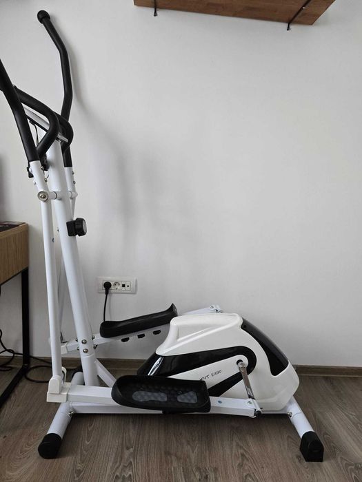 Bicicleta fitness eliptica Techfit E490