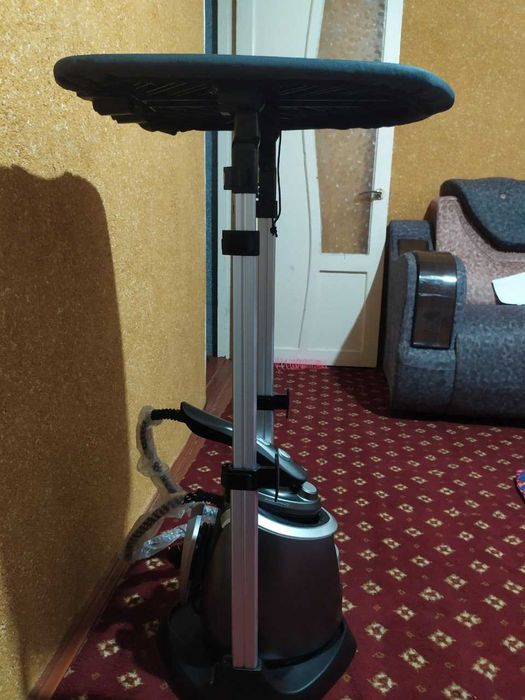 Ручной отпариватель, паровой утюг  "АВАЛОН"