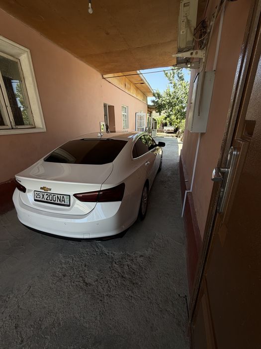 Malibu 2.  2.4 Atmasferne gazi bor