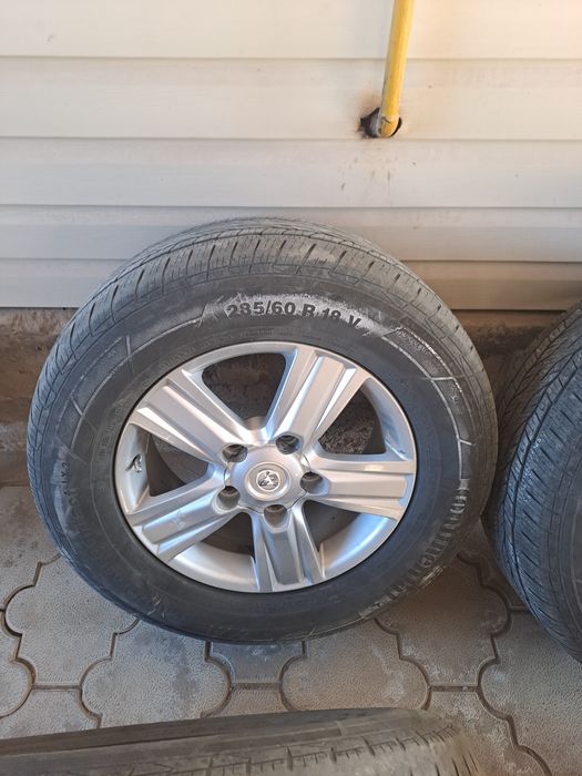 285/60/18 диск с шинами на TLC 200