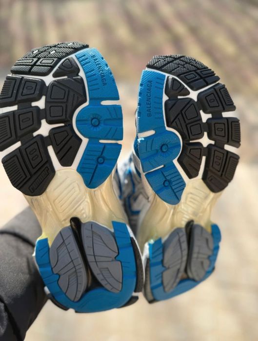 Adidași Runner Balengiaga