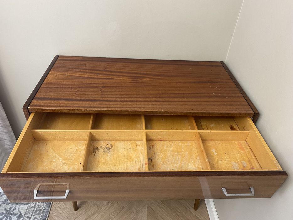 Продаю тумбочку советскую!