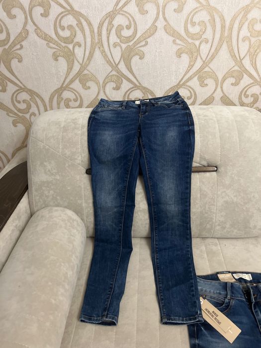 Продам джинсы женские размер