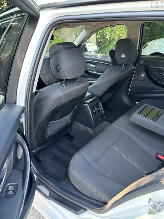 Panoramic/Harman/Kardon/BI xenon/Navi Prof/Automat