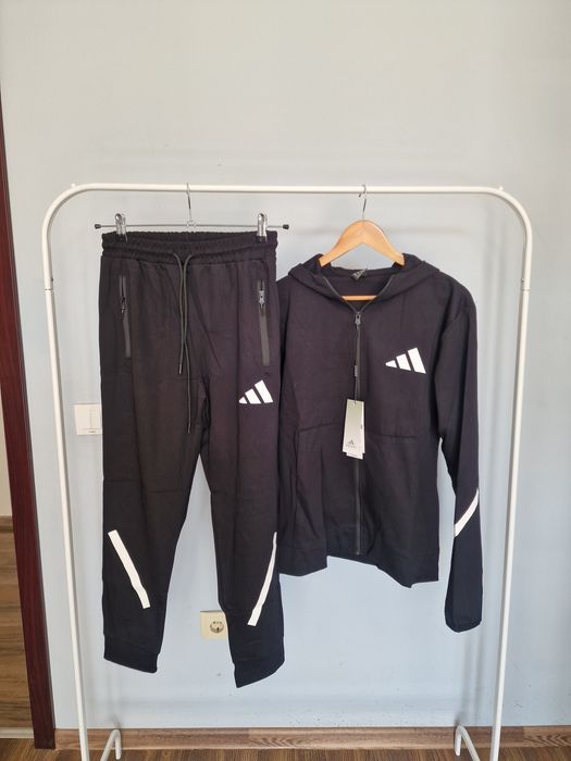 Страхотен мъжки спортен екип долнище и горнище ADIDAS размер S M L XL 2XL