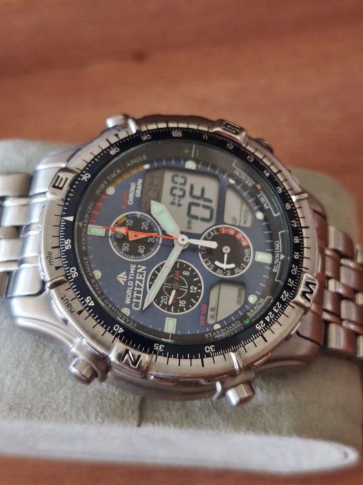 Часовник Citizen