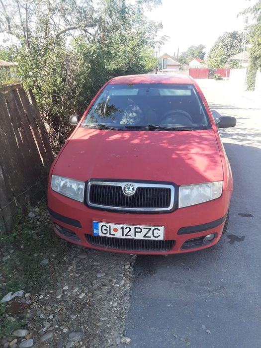 Vând mașină scoda fabia