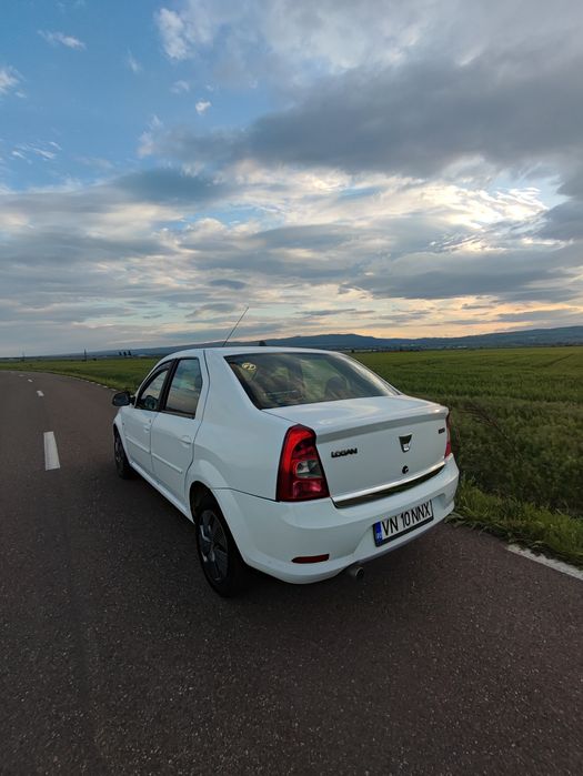 Logan 1.5 dCi an 2012