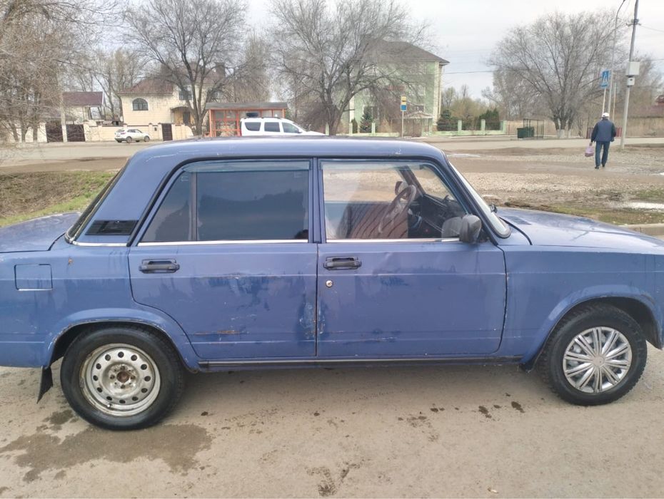 Прлдам жигули срочно