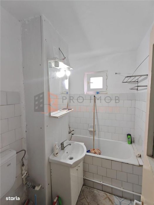 Apartament 2 camere cf 1 decomandat zona Micro 5