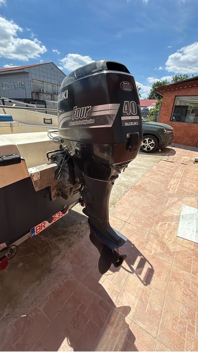 Vand barca fisher 500