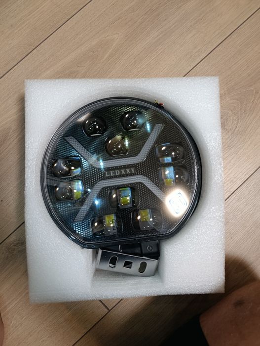 Лед халогени , за джипове и камиони ,10 инча