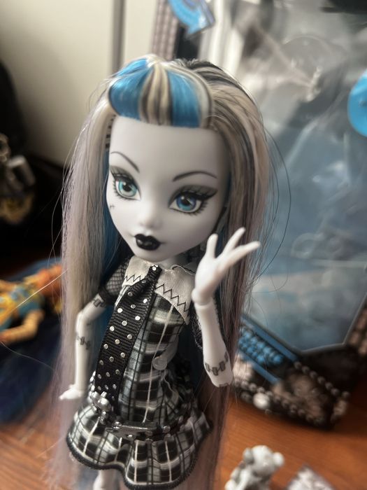 френки рил драма монстер хай