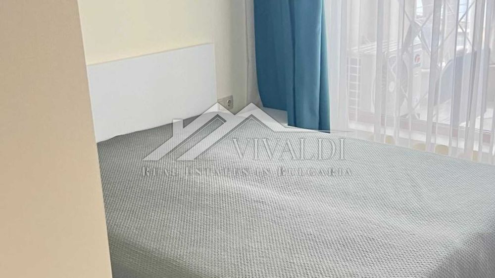 Дава се под наем Двустаен апартамент в Варна, Аспарухово - 70 кв.м за 700 € - Снимка #3