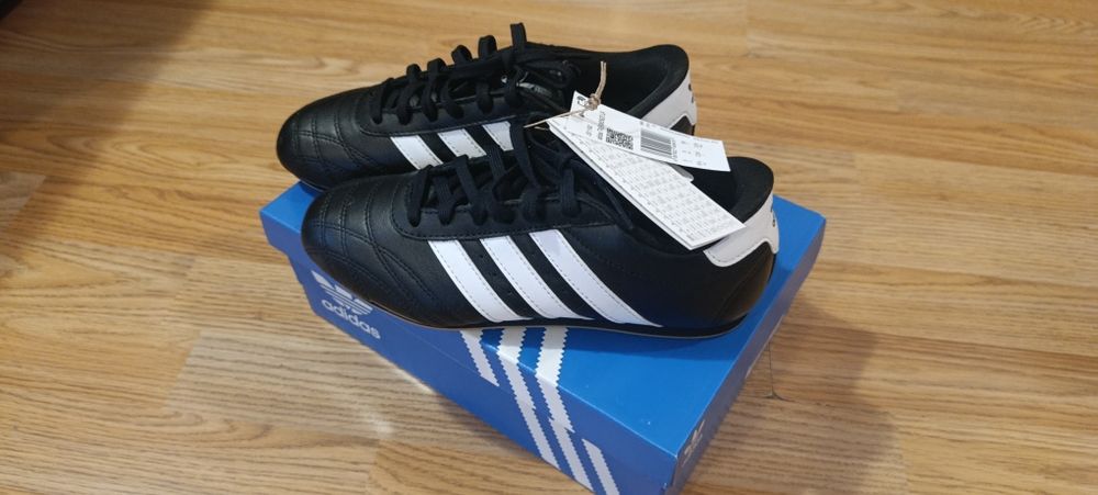 Adidas оригинални дамски маратонки – естествена кожа, №38, чисто нови