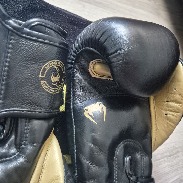Manusi box venum 12oz