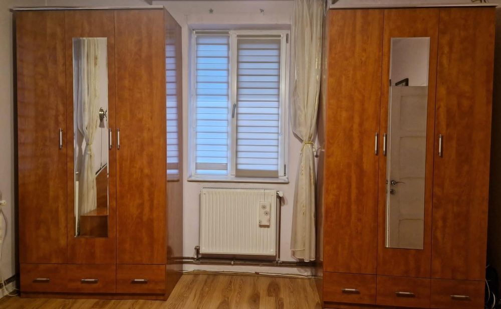 Vând mobila dormitor