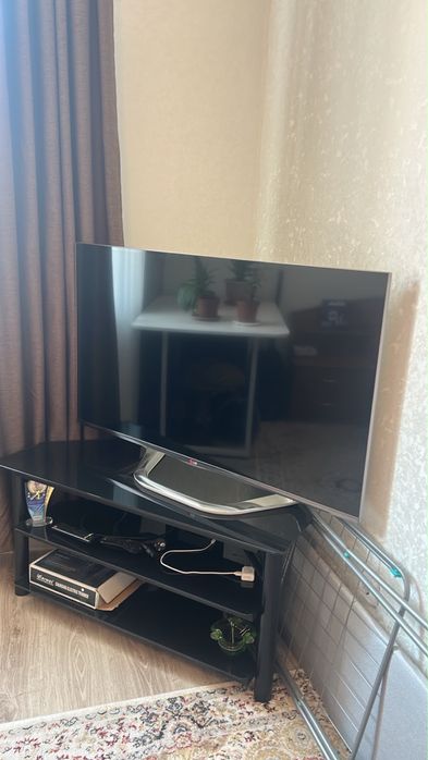 Продам телевизор Samsung в отличном  состоянии!!!