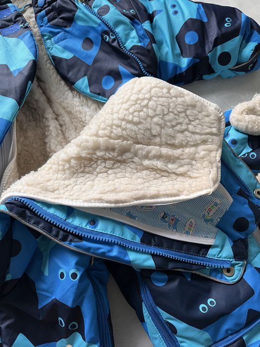 Продам детский комбинезон