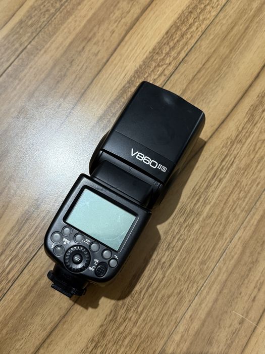 вспышка godox V860II s