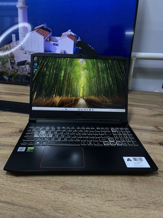 Ноутбук Acer Nitro