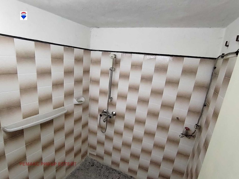 Продава се Магазин в Русе, Хъшове - 130 кв.м за 892 €/кв.м - Снимка #12