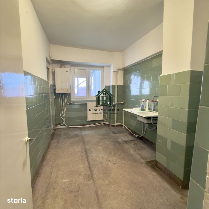 Apartament 3 camere zona CEC - Centru Buzau !