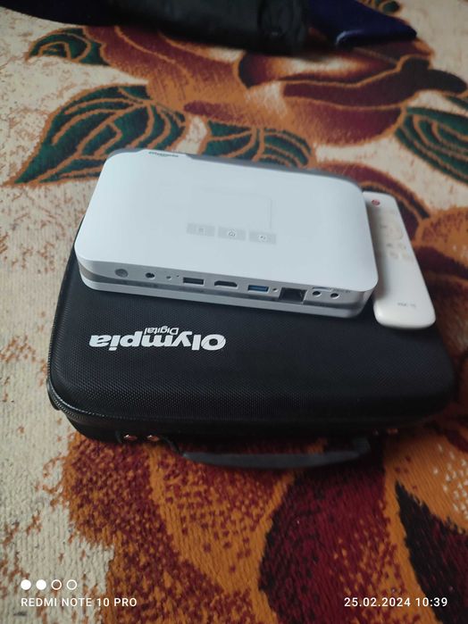 Проектор смарт прожектор