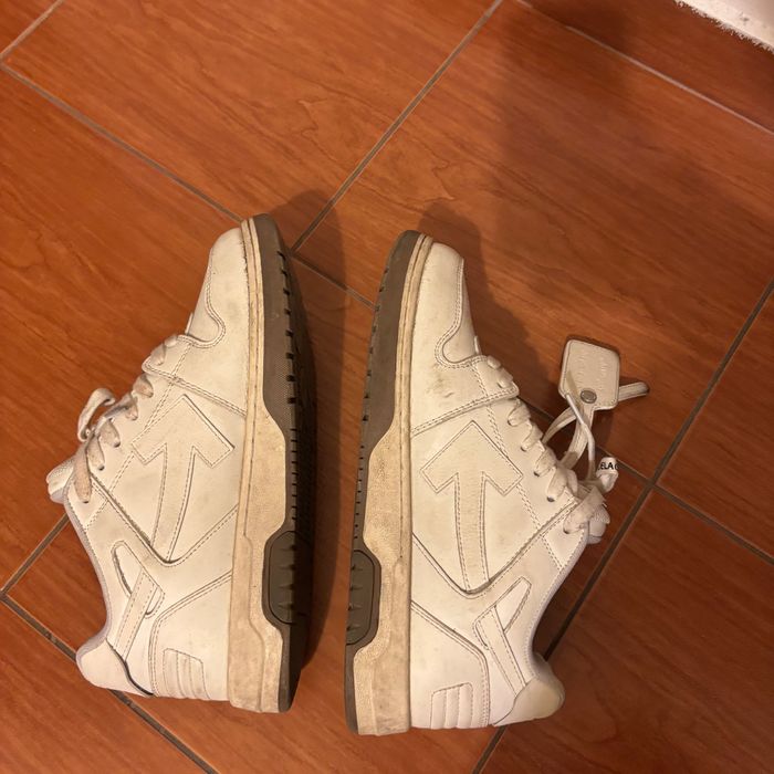 Off white Out Off Office