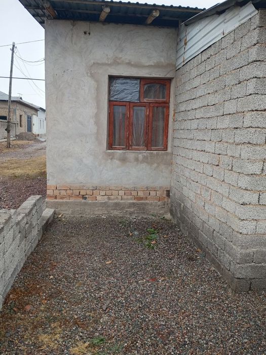 Arzon xovli O'rtachirchiq Region Ortasaroy Quruq er xisobida sotiladi