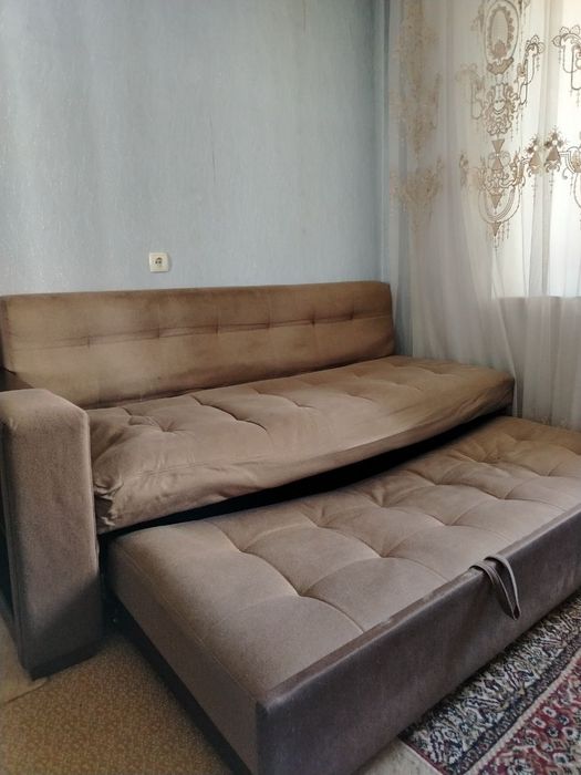 Раскладной диван и кресла