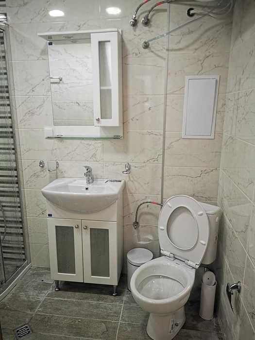 Дава се под наем Двустаен апартамент в Пловдив, Кючук Париж - 70 кв.м за 433.5 € - Снимка #2